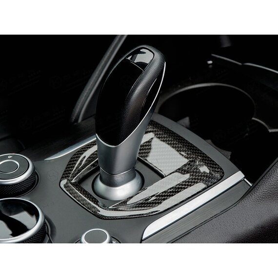 Couvercle de changement de vitesse automatique en fibre de carbone Alfa Romeo Giulia / Stelvio