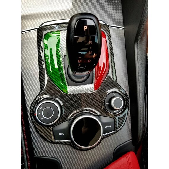 Couvercle de changement de vitesse automatique en fibre de carbone Alfa Romeo Giulia / Stelvio