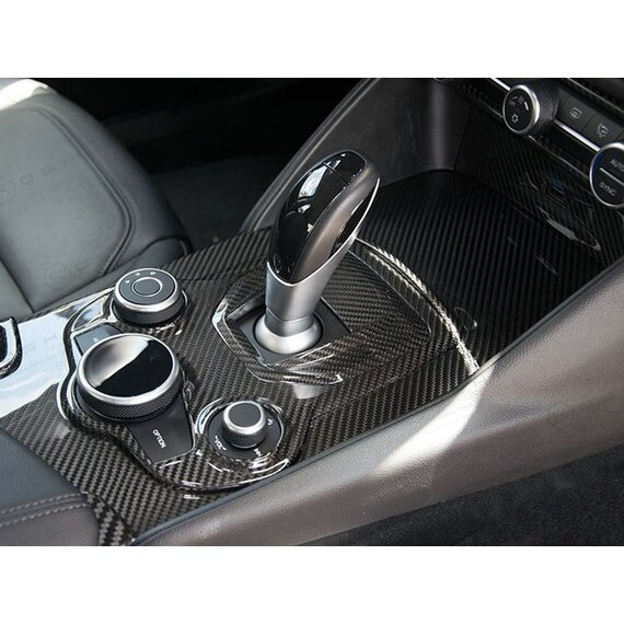 Couvercle de tunnel en fibre de carbone Alfa Romeo Giulia