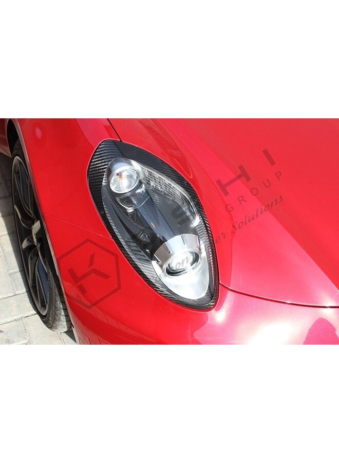 Marco de faro de fibra de carbono Alfa Romeo 4C