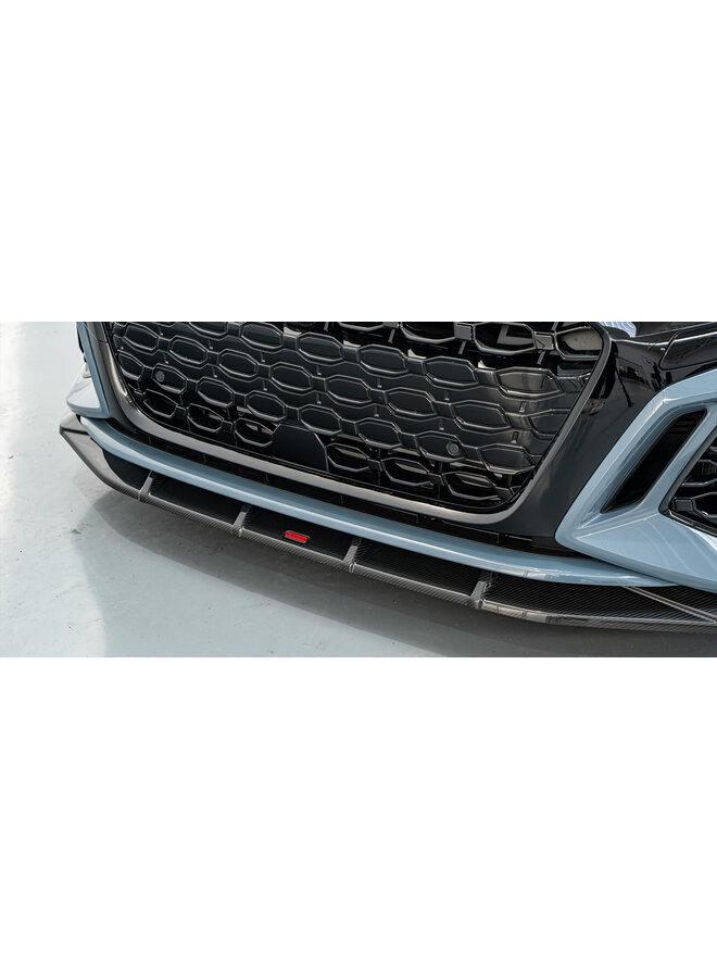 Audi RS3 8Y Splitter per labbro anteriore in carbonio urbano