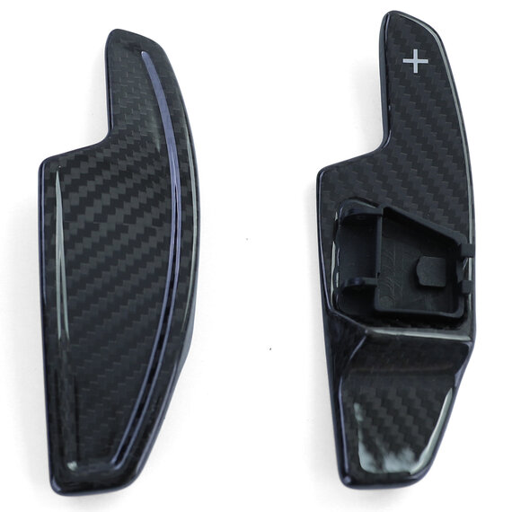 Volkswagen Golf 8 GTi R Carbon gear shift paddles