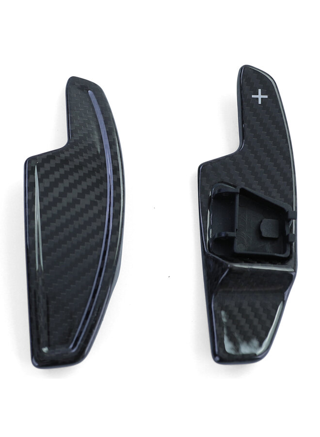 Volkswagen Golf 8 GTi R Carbon gear shift paddles