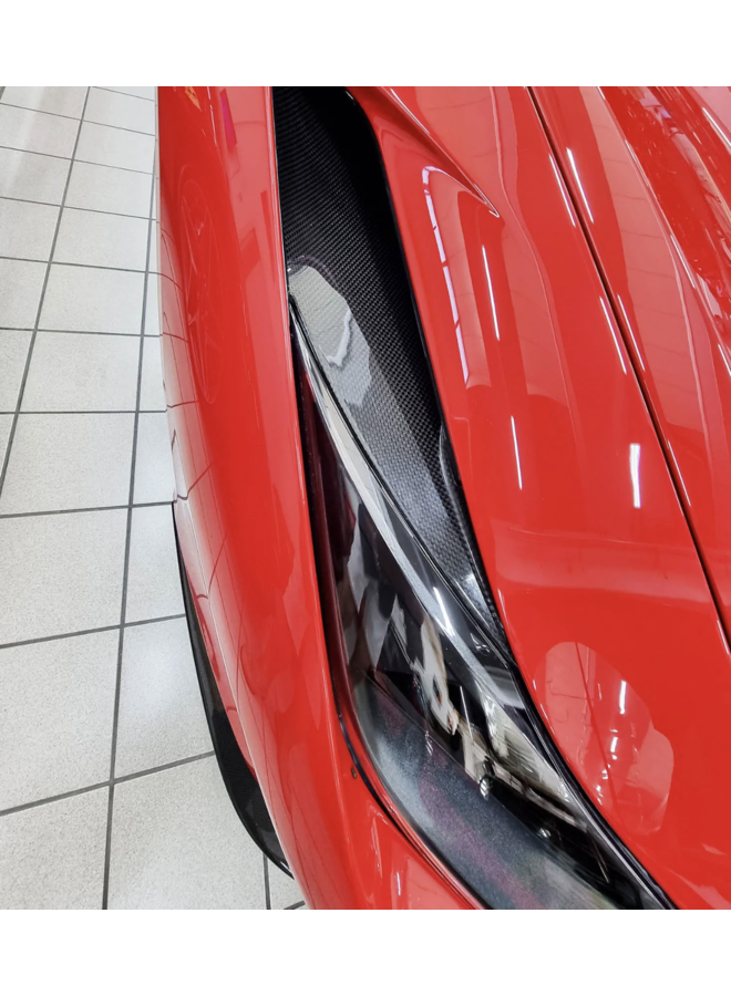 Ferrari F8 Tributo carbon koplamp louvre luchthapper zijscherm