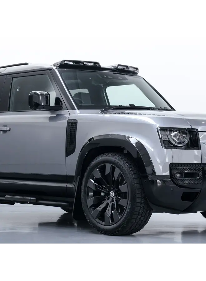 Land Rover Defender 90 / 110 Urban Roof spotlight spotlight