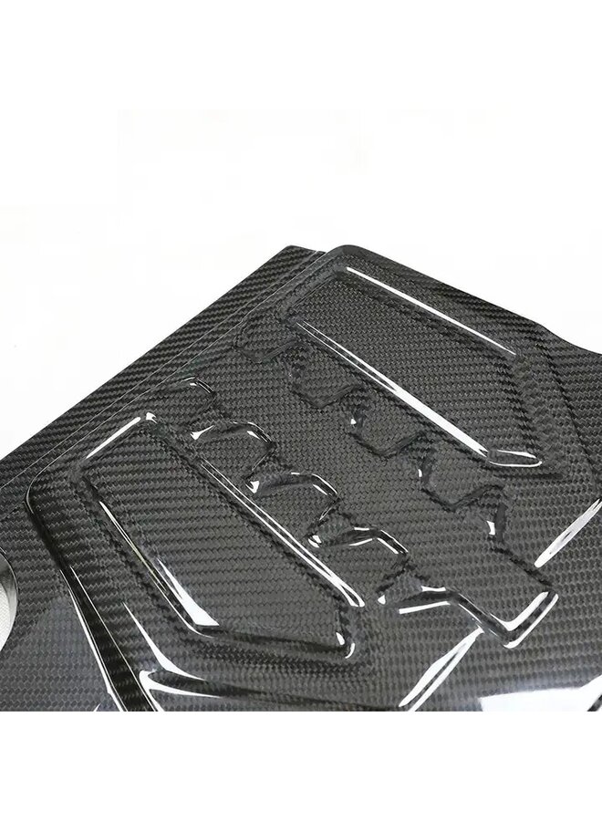 BMW M5 F90 M8 F91 F92 F93 Carbon engine plate cover