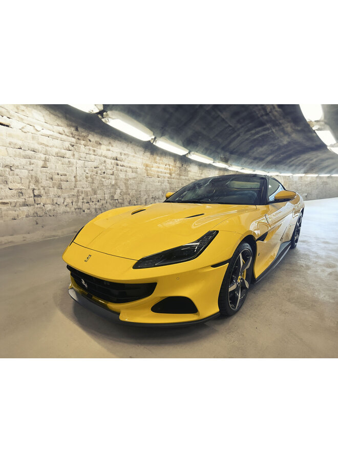 Extensões de saia lateral Ferrari Portofino Carbon