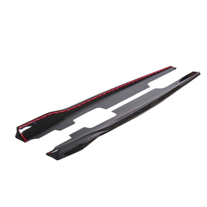Extensiones de faldón lateral de carbono Ferrari Roma