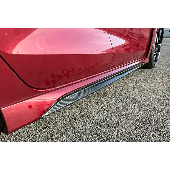 Audi RS3 8Y 2020+ Carbon Seitenschwellerverlängerungen