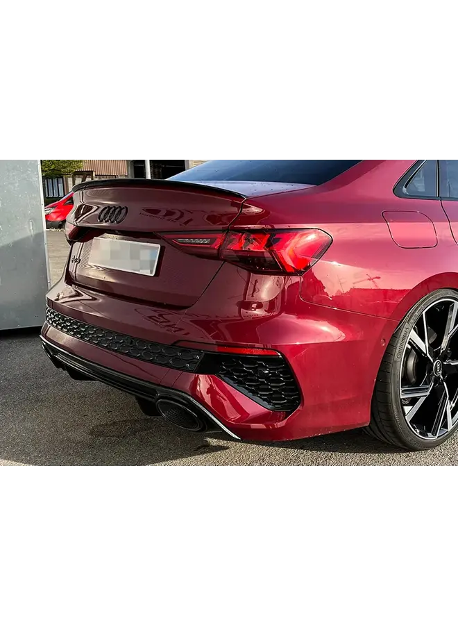 Audi RS3 8Y 2020+ Carbon diffuser rand trim