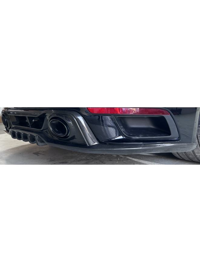 Porsche 911 992 Turbo S Carbon diffuser