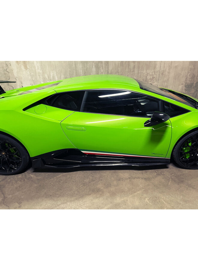 Extensiones de faldón lateral de carbono Lamborghini Huracan Performante