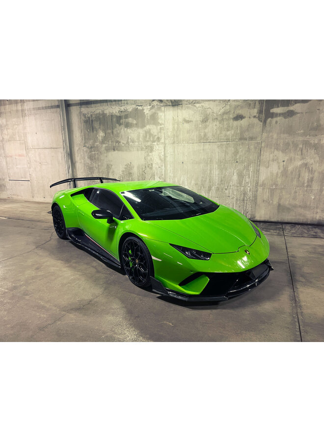 Divisor de lábios dianteiro em carbono Lamborghini Huracan Performante