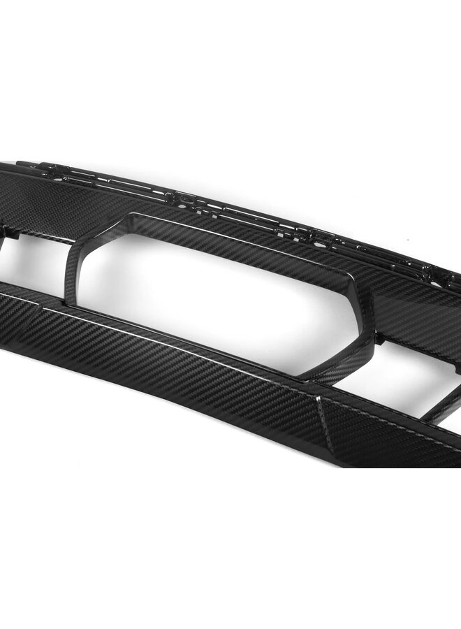 Dit betreft een BMW G05 X5 Facelift (LCI) Carbon onder voor bumper grill