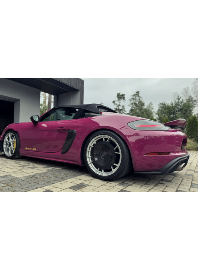 Este es un juego de discos de llanta aerodinámica de carbono Porsche 718 Cayman GT4RS / Spyder RS