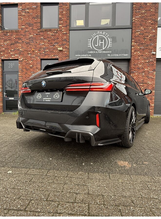 BMW 5 Serie G60 G61 i5 carbon MP diffuser
