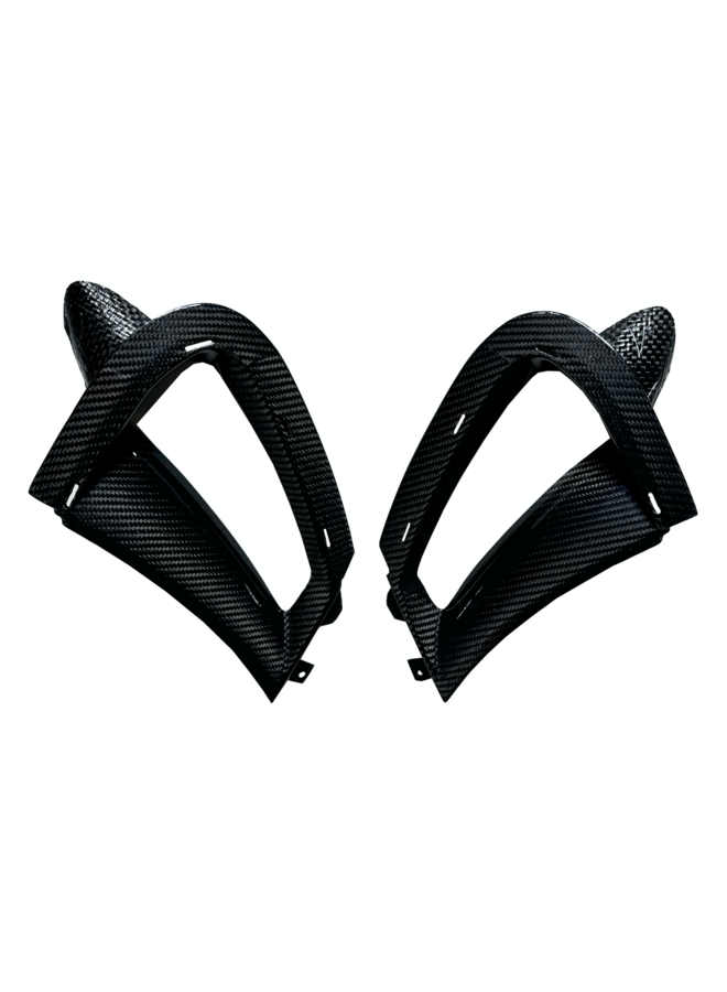 Se trata de un conjunto de tomas de aire del parachoques delantero de carbono McLaren 720S.