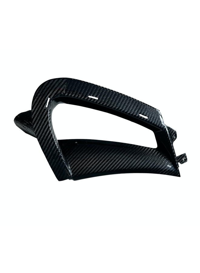 Si tratta di un set di prese d'aria del paraurti anteriore in carbonio della McLaren 720S