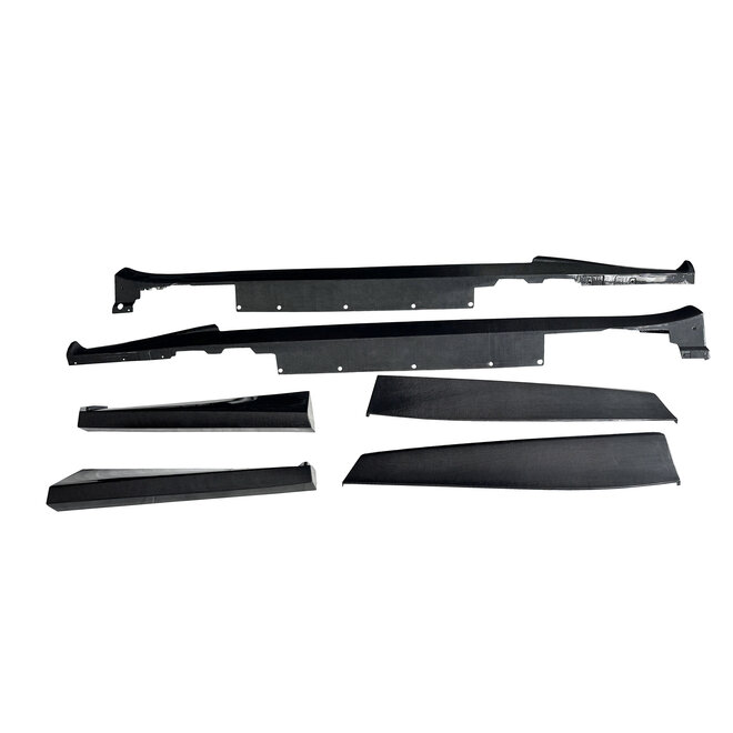 Ferrari Purosangue Carbon OEM Style carbon side skirt extensions