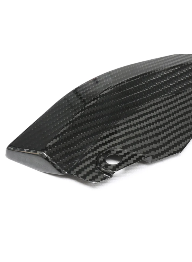 Questo è un set di splitter paraurti posteriore in carbonio per BMW G80 G81 M3