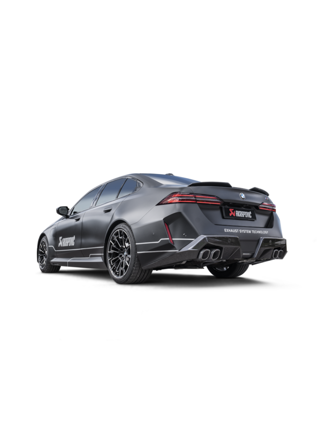 This concerns a BMW G90 G99 M5 Akrapovic exhaust system