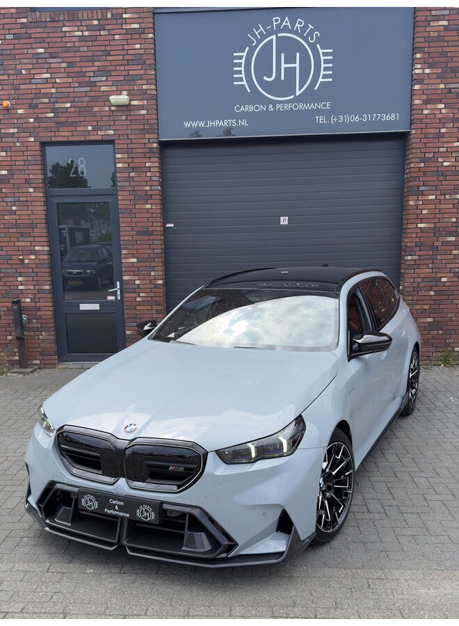 BMW G90 G99 M5 Carbon MP Frontlippenschlitzer