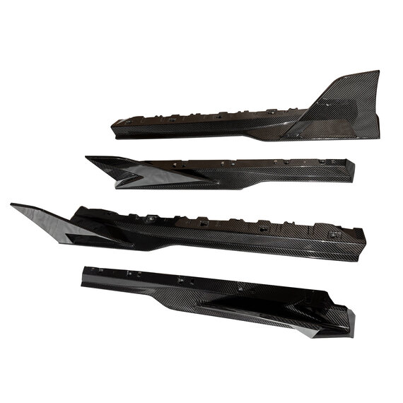 Lamborghini Revuelto Carbon-Seitenschwellerverlängerungen