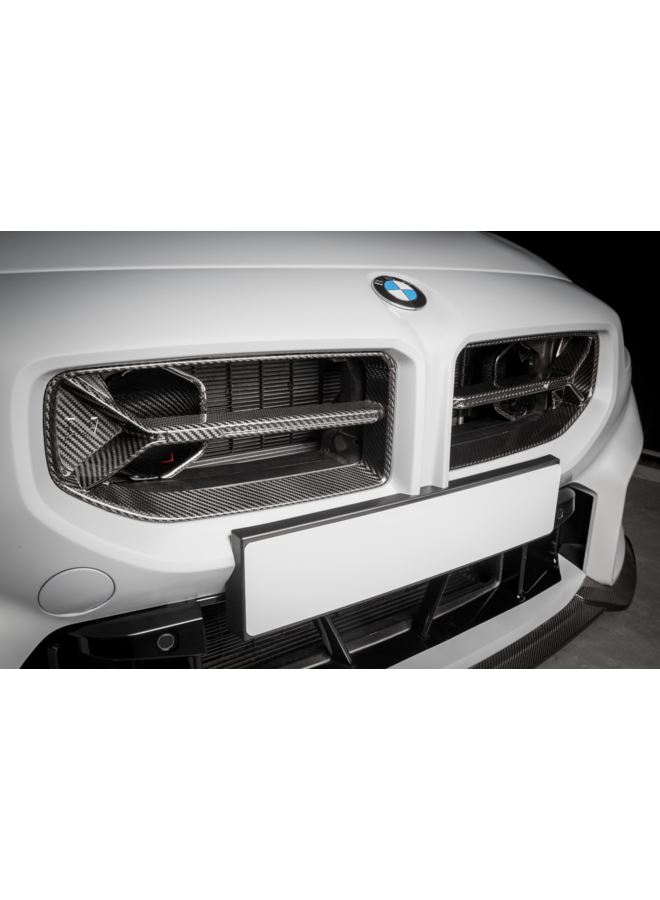 Questo è un set di prese d'aria in carbonio Eventuri per BMW G87 M2