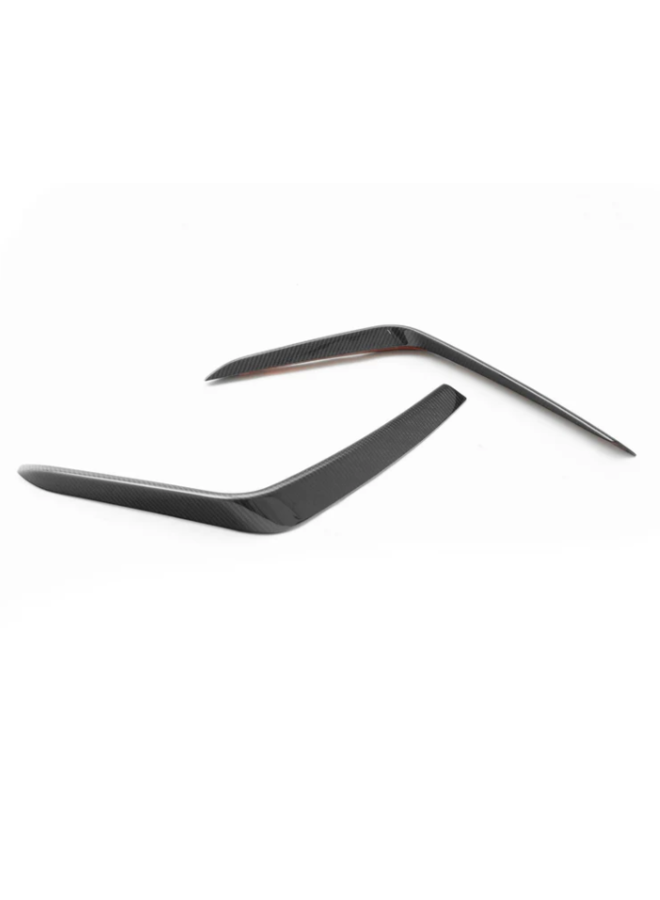 Il s'agit d'un ensemble de pare-chocs avant canard en carbone pour BMW G90 G99 M5