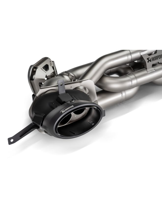 This concerns a Porsche 911 992.2 T / S / 4S Akrapovic exhaust system