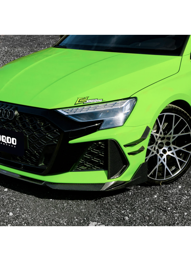 Il s'agit d'un splitter de lame avant en carbone SQ V1 pour Audi RS3 8Y Facelift