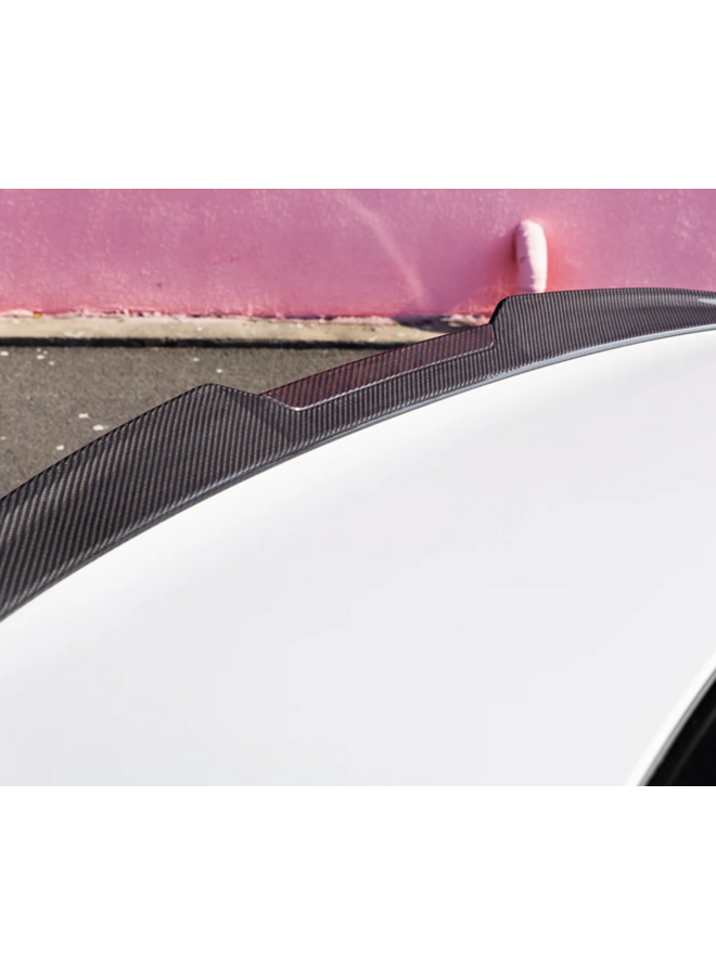 Isto diz respeito ao spoiler traseiro em fibra de carbono SQ para um BMW G90 M5.