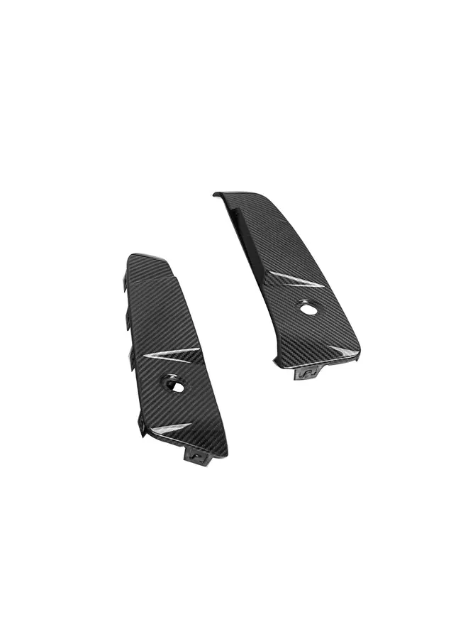 Questo è un set di inserti laterali riflettenti per paraurti posteriore in carbonio per BMW X3 G45