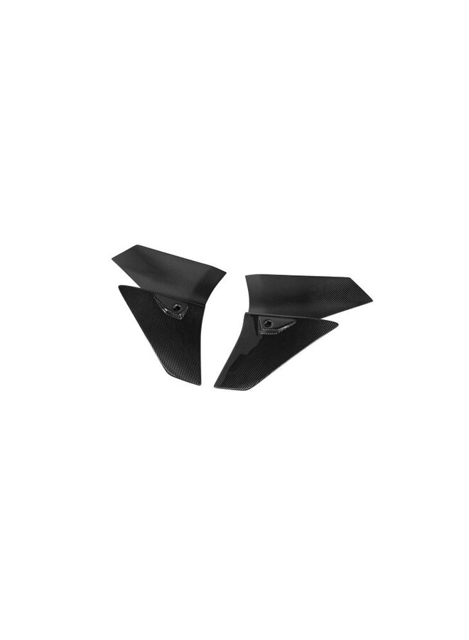This concerns a set of Lamborghini Revuelto Novitec carbon rear bumper side splitter.