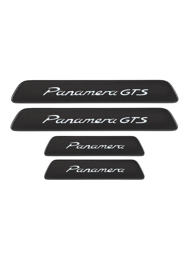 Cela concerne un ensemble de seuils de porte en carbone pour Porsche Panamera 971.