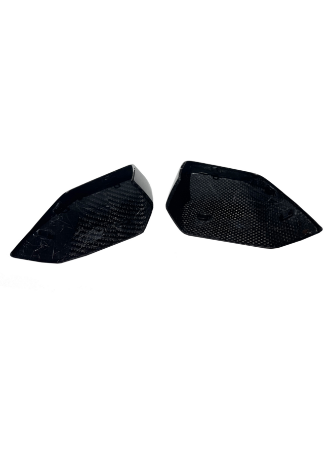 Si tratta di un set di calotte degli specchietti retrovisori in carbonio per Lamborghini Temerario.