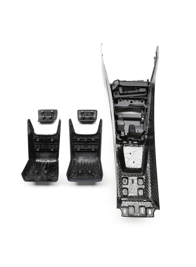 Dit betreft een BMW G80 G81 M3 G82 M4 G87 M2 Carbon CS / CSL middenconsole paneel