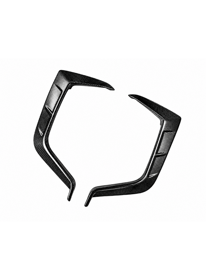 dit betreft een Audi RS6 RS7 C8 Carbon voorbumper grill canard inleg rand