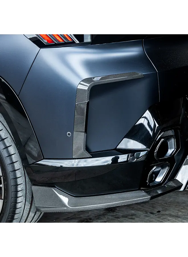 BMW XM G09 Carbon Rear Bumper Insert | Prepreg Carbon