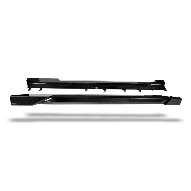 BMW G09 XM Revozport Carbon side skirts