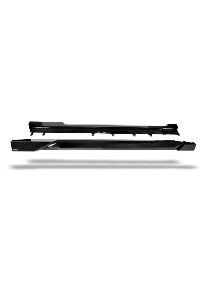 Saias laterais de carbono BMW G09 XM Revozport