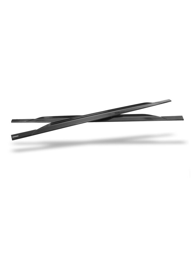 Saias laterais de carbono Revozport para Audi RS6 C8