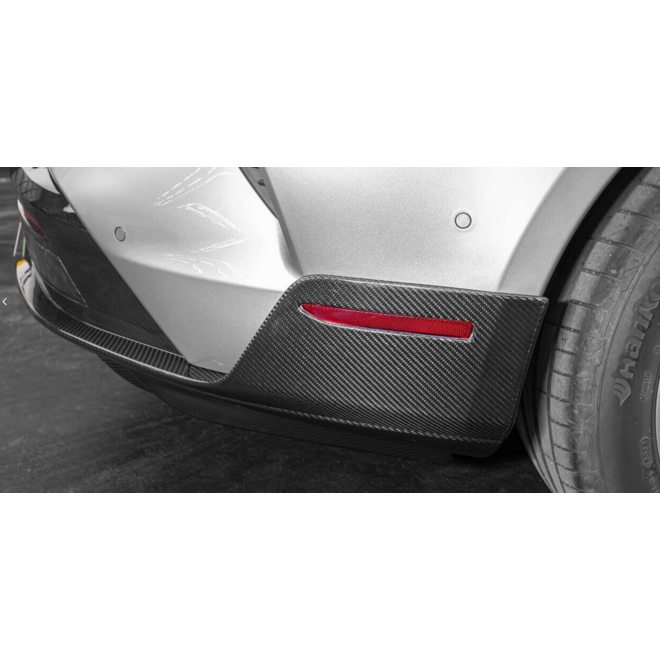 Diffusore in stile GT Carbon Turbo per Porsche Taycan.