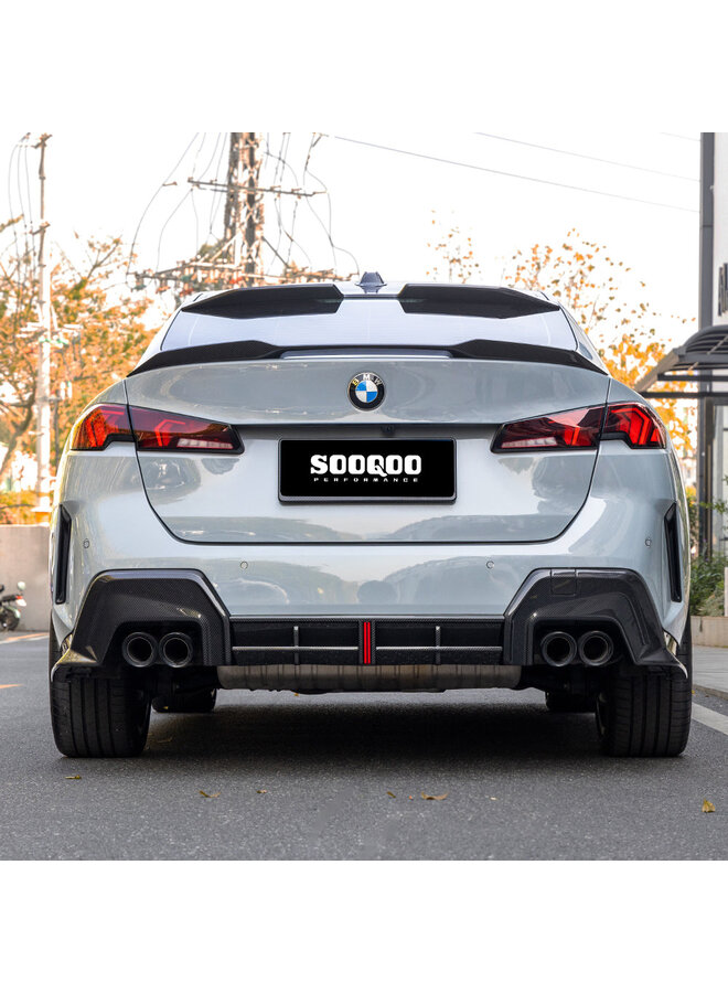 BMW Serie 2 F74 diffusore carbonio con luce stop - SooQoo - Carbonio lucido