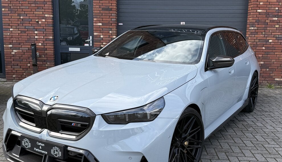 BMW G99 M5 Touring: complete carbon upgrade bij JHParts