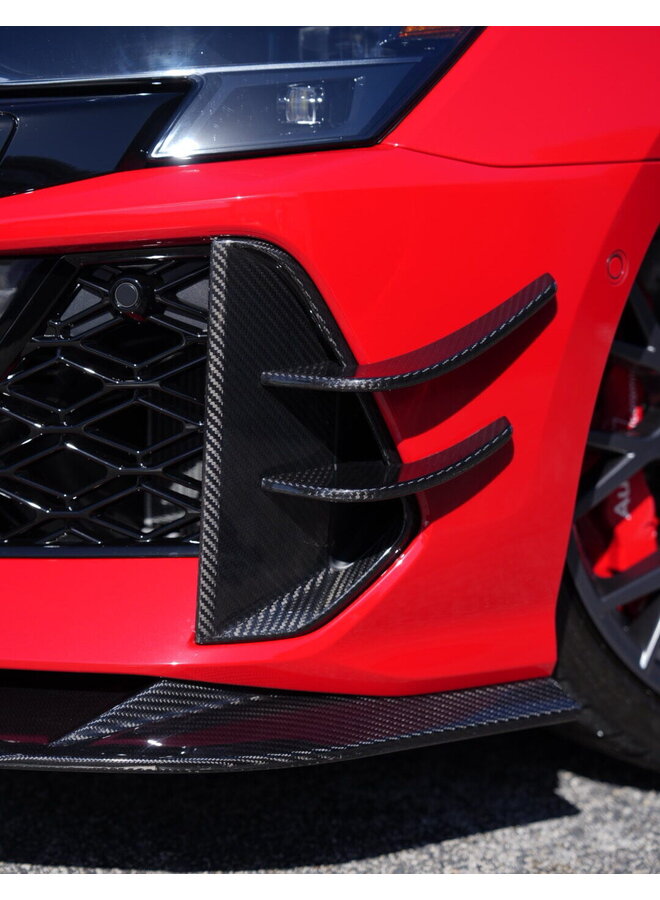 Audi RS3 8Y Facelift (2025+) inserções de para-choques dianteiro com canards em carbono