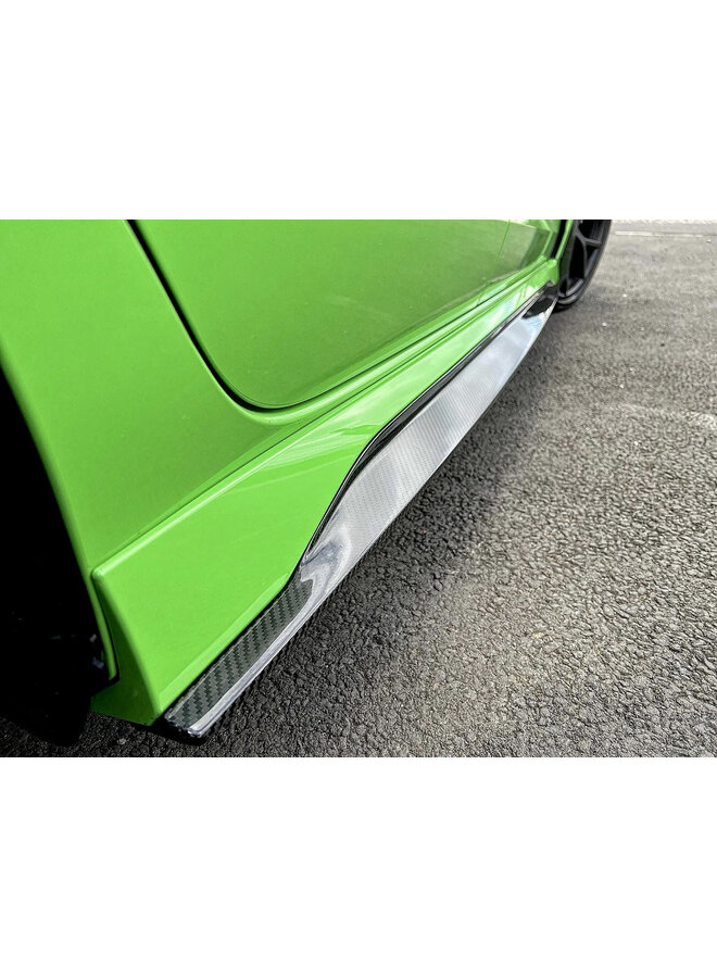 Audi RS3 8Y Facelift (2025+) extensões de saias laterais em carbono