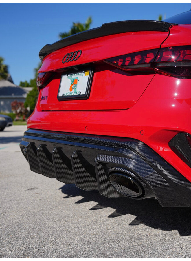 Audi RS3 8Y Facelift (2025+) difusor traseiro central em carbono V1