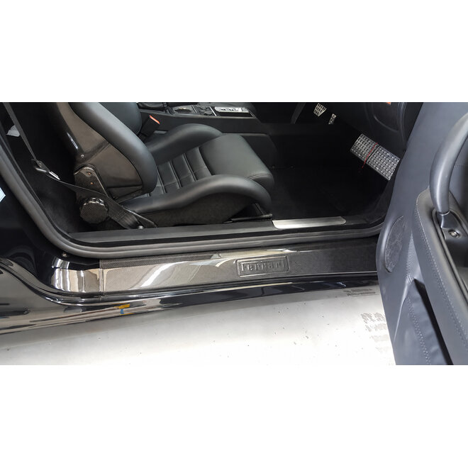 Ferrari F430 / 360 carbon instaplijsten Scuderia-style