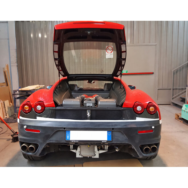 Ferrari F430 pare-chocs arrière Challenge en fibre de verre